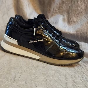 MICHAEL KORS ALLIE TRAINER SNEAKERS SZ 6.5